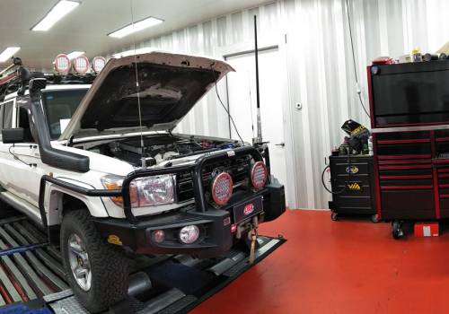Toyota LandCruiser 79 Series V8 on dyno — custom ECU remap