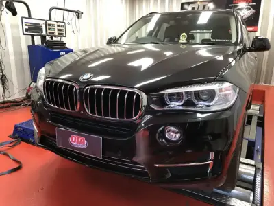 BMW 3 Series 2L ECU remap — BMW X5 F15 black — front view during ECU remap on the DTA dyno Sydney
